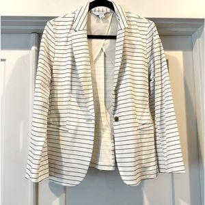 Like new Old Navy blazer size S